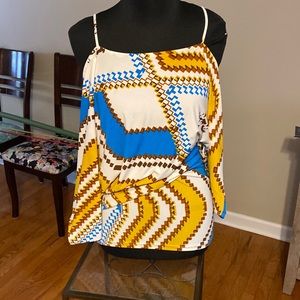 Freshine top sz medium cold shoulder